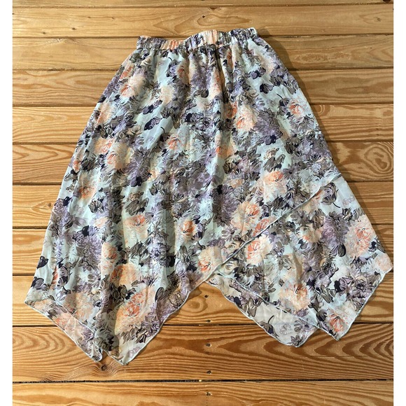 NWT DE Collection Parade Day Shark Hem Skirt Size XS Bouquet Billow MSRP $34.99 - Picture 1 of 7